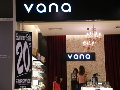 Vana Shoes